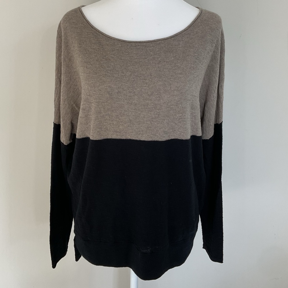 Vince Color Block Sweater Size Small - image 1